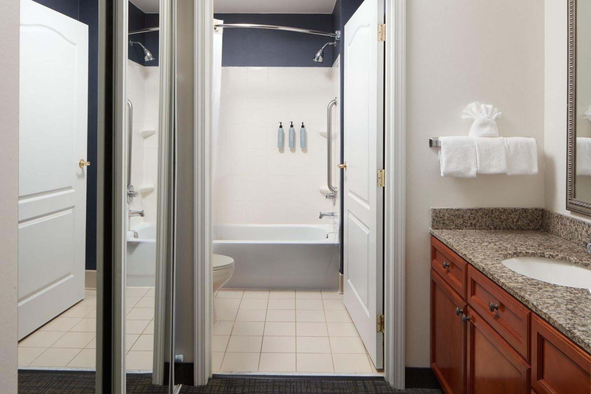 Residence Inn Manassas Battlefield Park Экстерьер фото